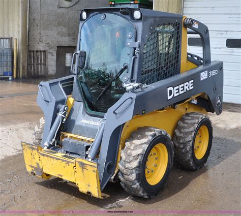 2011 jd hydra skid steer specs|john deere 318d weight capacity.